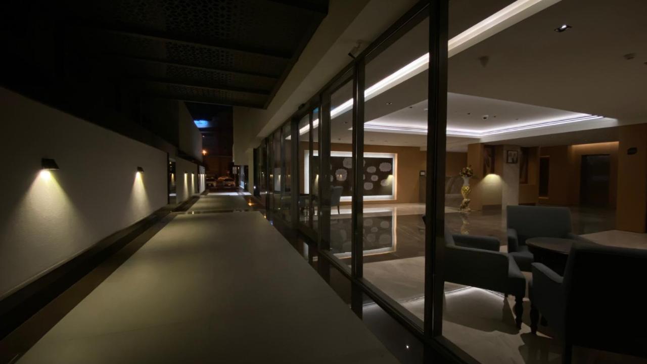 Sitara Hotel Apartment Dubai Dış mekan fotoğraf